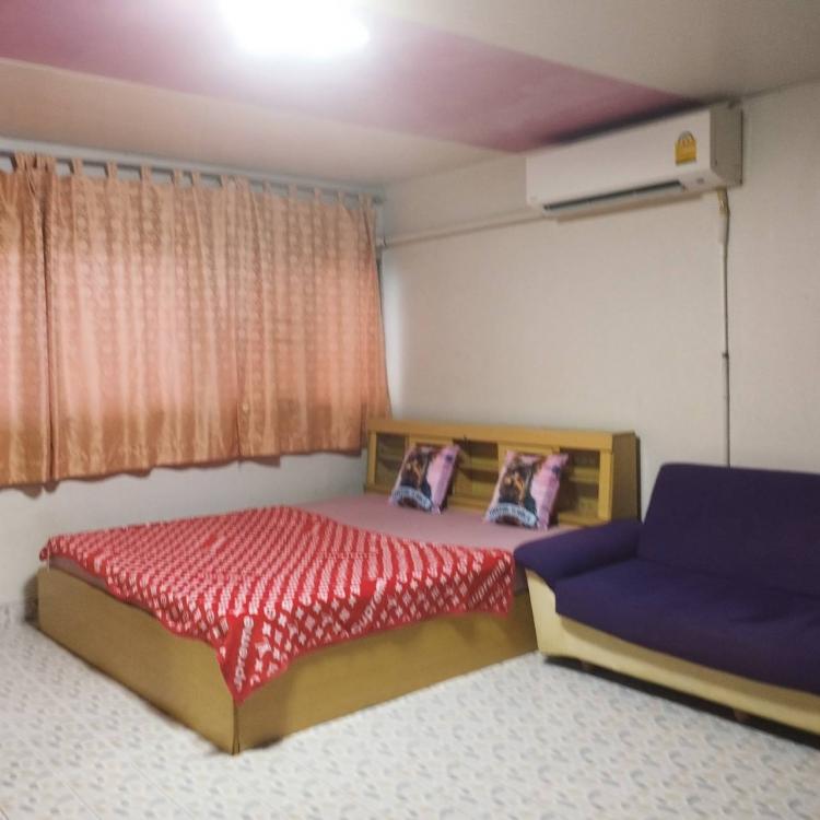 ที่พักเมืองทอง อาคาร C2 ห้องเล็กด้านนอก โทร 0952872155