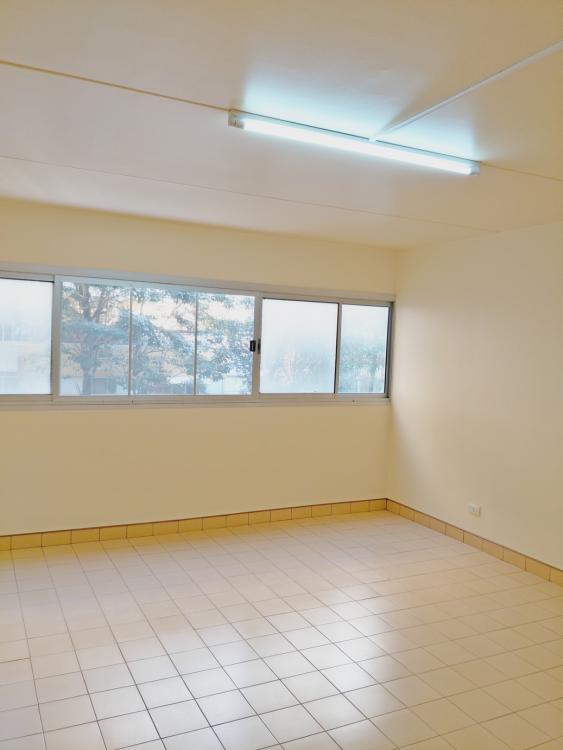 ที่พักเมืองทอง อาคาร T7 ห้องเล็กด้านใน โทร 0840709000