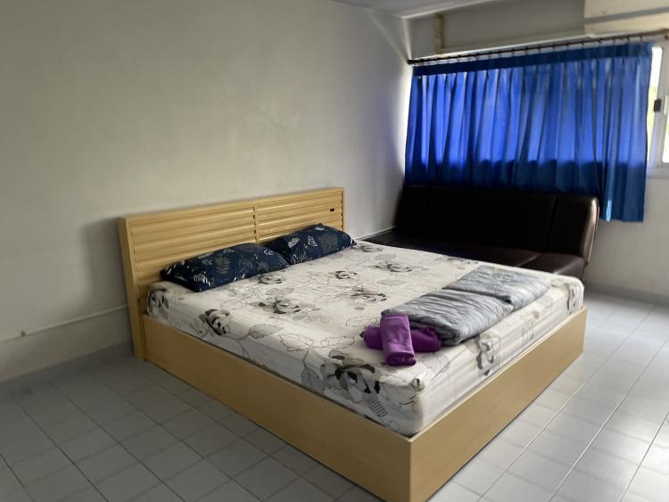 ที่พักเมืองทอง อาคาร C7 ห้องเล็กด้านนอก โทร 0947935199