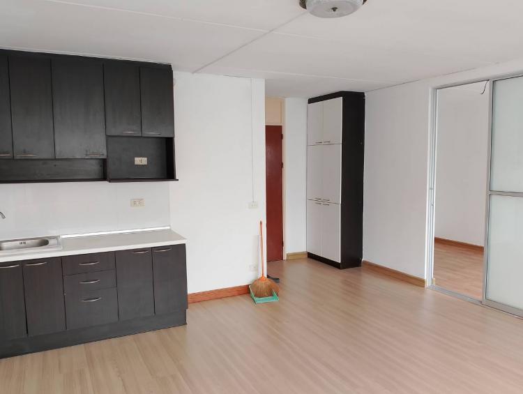 ที่พักเมืองทอง อาคาร T8 ห้องขนาดกลางด้านนอก โทร 0618939426